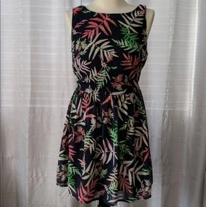 Palm Leaf Print Navy Dress Large